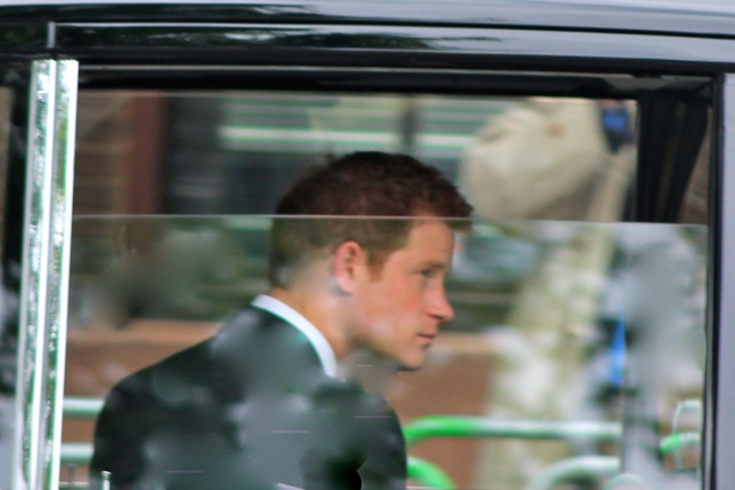 Prince Harry driving through the City of London during the Diamond Jubilee celebrations, 5 June 2012. By Carfax2, licensed under the Creative Commons Attribution-Share Alike 3.0 Unported license.